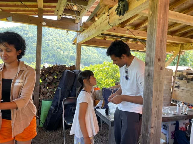 現地語あいさつ
